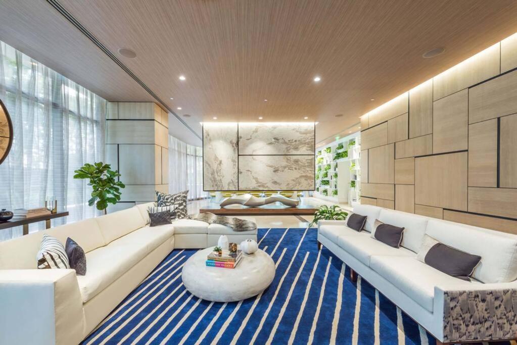 Luxurious Condo In Heart Of Brickell Miami Exterior foto