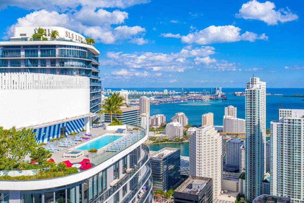 Luxurious Condo In Heart Of Brickell Miami Exterior foto