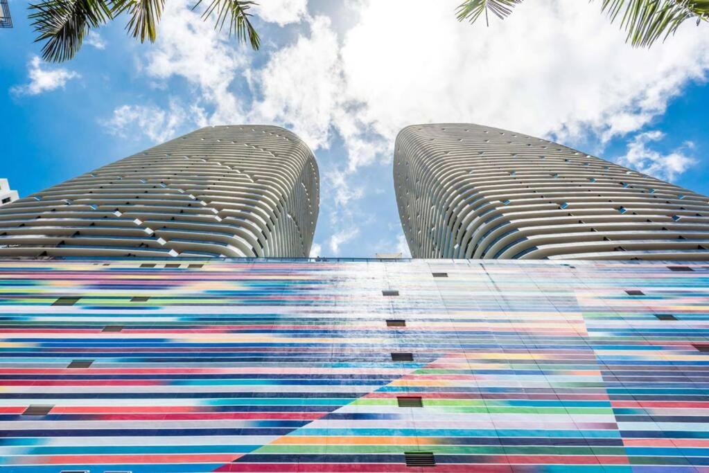 Luxurious Condo In Heart Of Brickell Miami Exterior foto