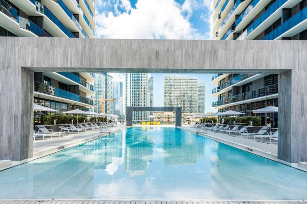 Luxurious Condo In Heart Of Brickell Miami Exterior foto